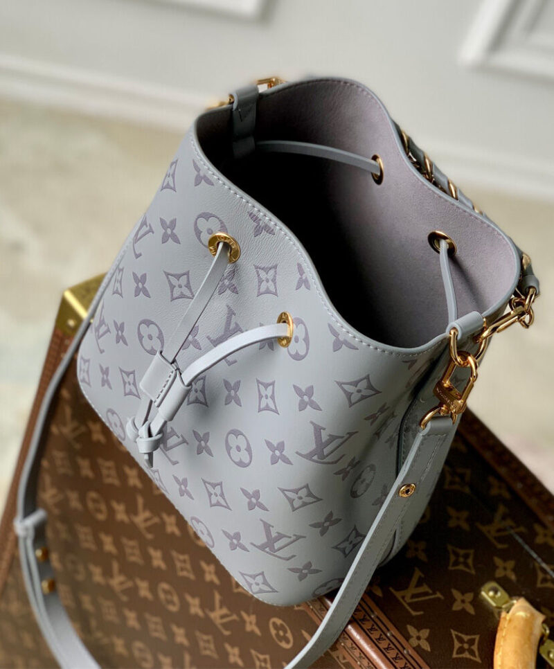 Louis Vuitton Neonoe BB M12749 Gray